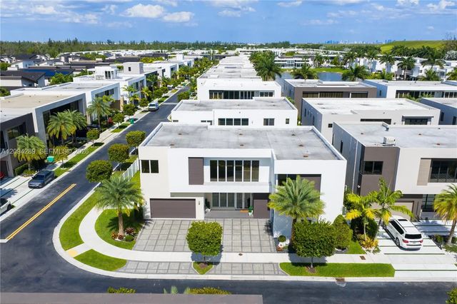 2 of 79 - 7525 Nw 103rd Place, Doral, FL