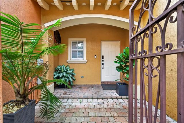 2 of 40 - 15266 Sw 30th Terrace, Miami, FL