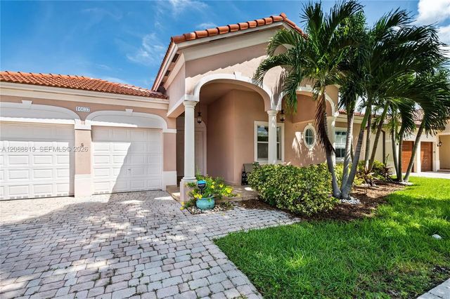 3 of 34 - 16637 Sw 81st Terrace, Miami, FL
