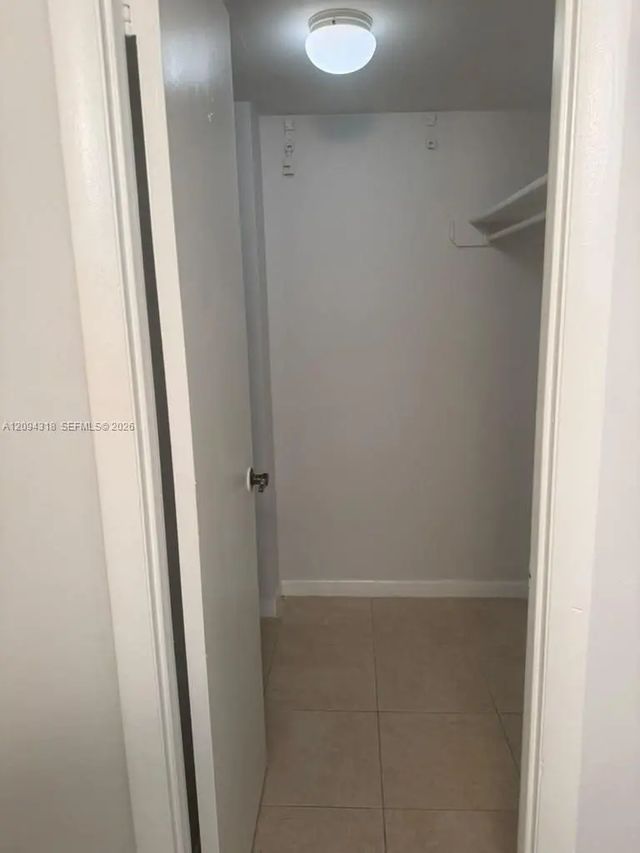 3 of 13 - 484 Nw 165th St Road #a-311, Miami, FL