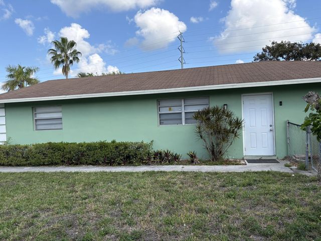 5954 Bahama Court, West Palm Beach