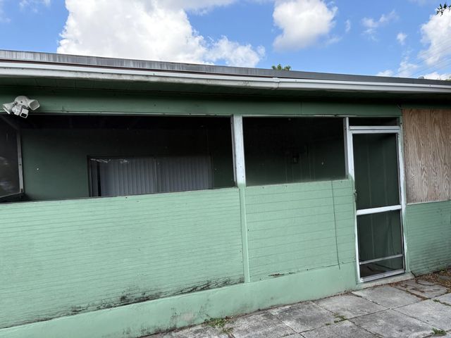 5 of 6 - 5954 Bahama Court, West Palm Beach, FL