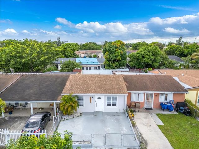 2 of 26 - 21466 Nw 40th Cir Court, Miami Gardens, FL