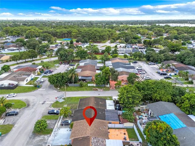 3 of 26 - 21466 Nw 40th Cir Court, Miami Gardens, FL