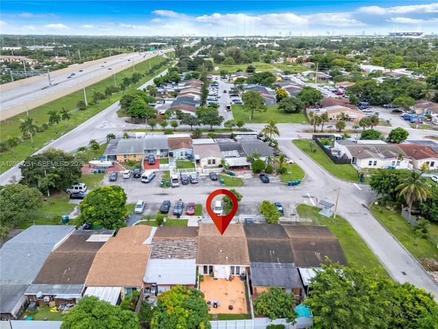 5 of 26 - 21466 Nw 40th Cir Court, Miami Gardens, FL
