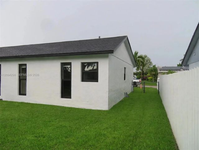 4 of 14 - 26682 Sw 125th Court, Homestead, FL