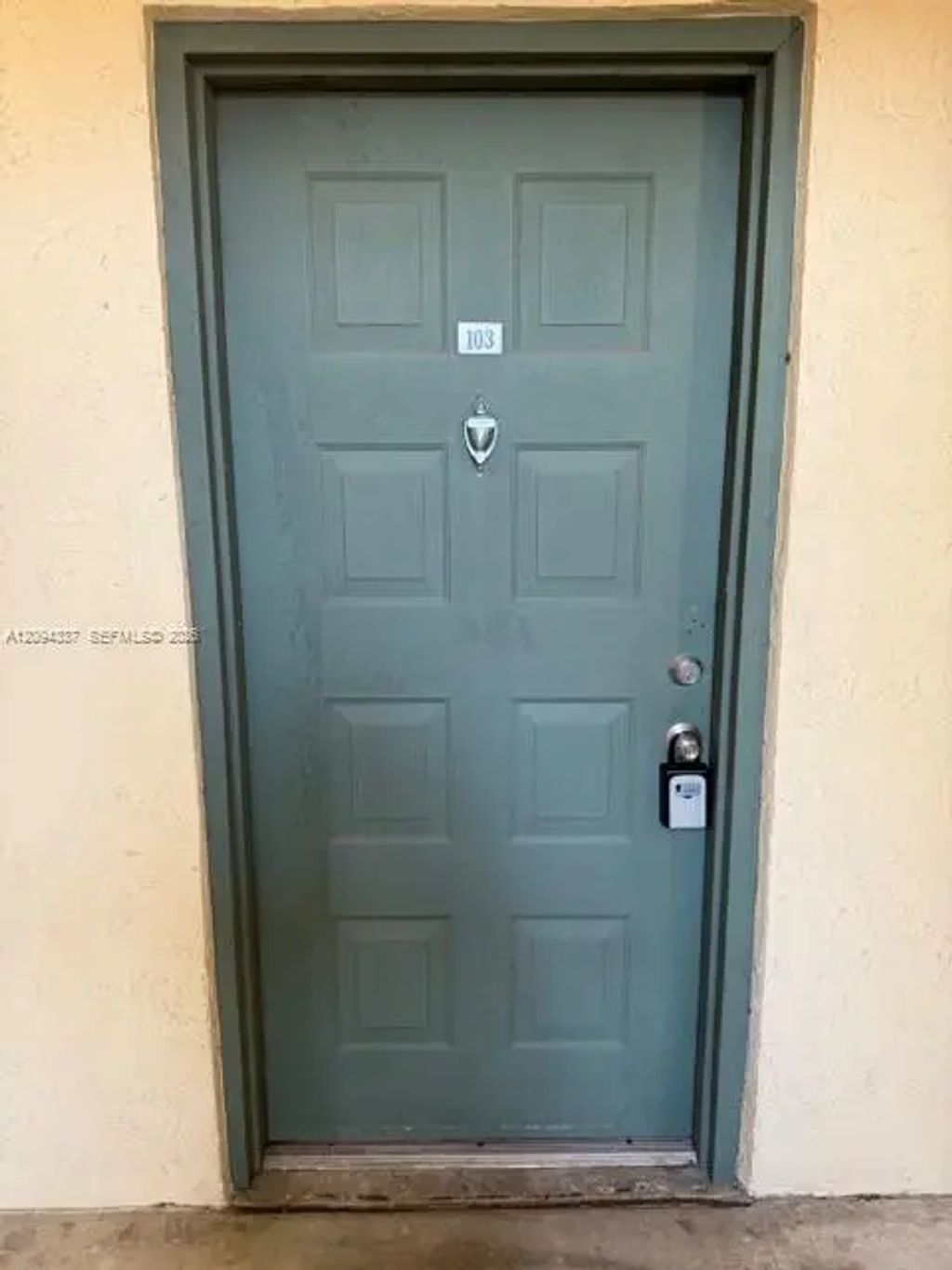 450 S Park Road #5-103, Hollywood
