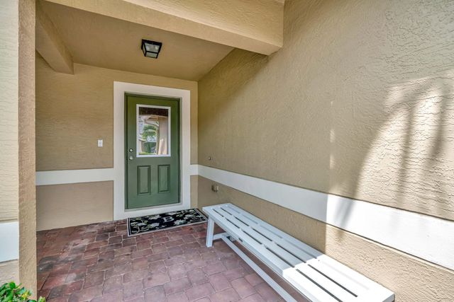 4 of 42 - 2760 Se Birmingham Drive, Stuart, FL