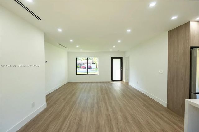 5 of 35 - 14515 Mahogany Court, Miami Lakes, FL
