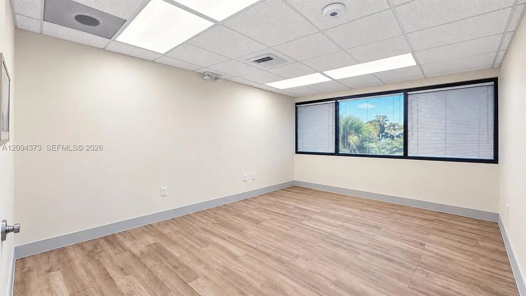 2950 Nw 62nd Street #305, Fort Lauderdale