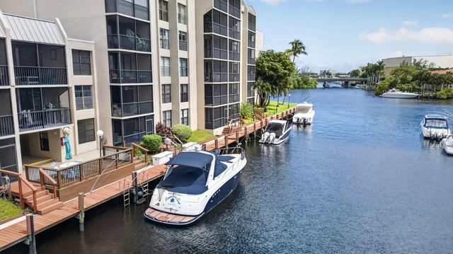 2 of 65 - 8 Royal Palm Way #104, Boca Raton, FL