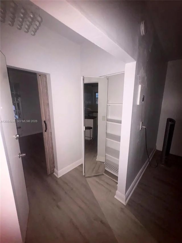5 of 17 - 637 12th Street #6, Miami Beach, FL