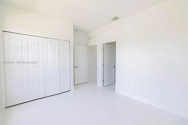 4 of 20 - 2045 Sw 155th Avenue, Miami, FL