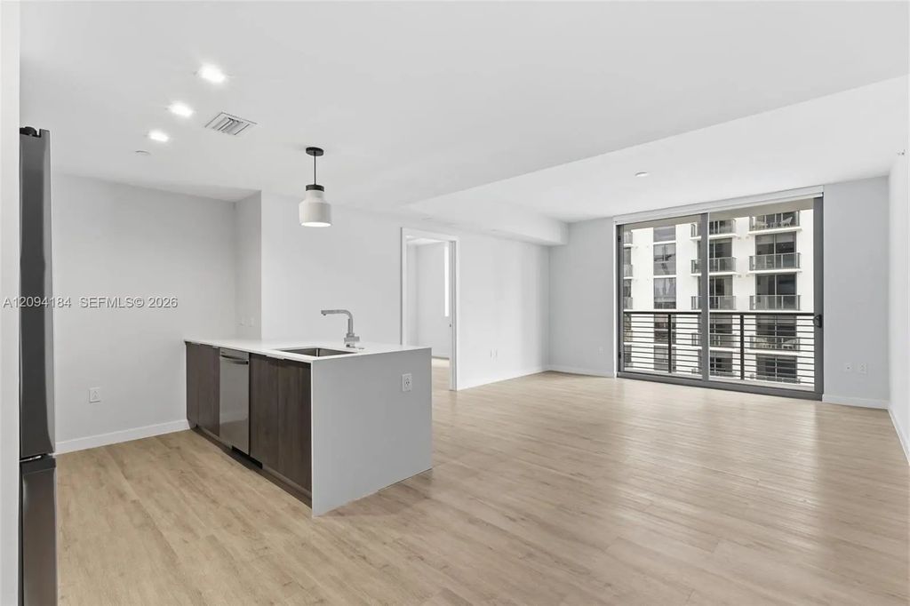 697 N Miami Avenue #1810, Miami