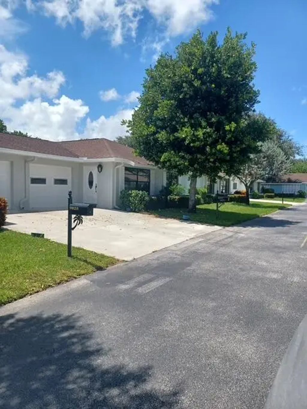 9825 Walnut Tree Way, Boynton Beach
