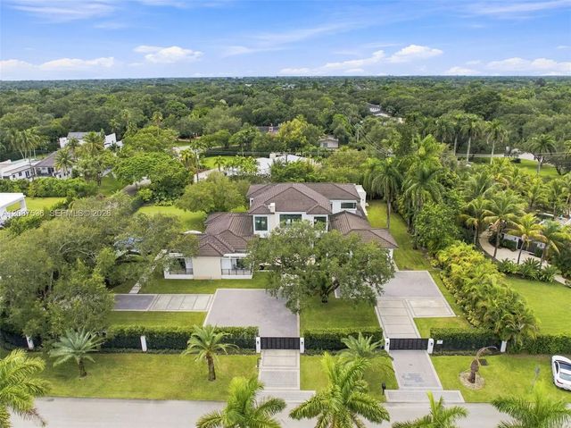 3 of 75 - 8920 Sw 96th Street, Miami, FL