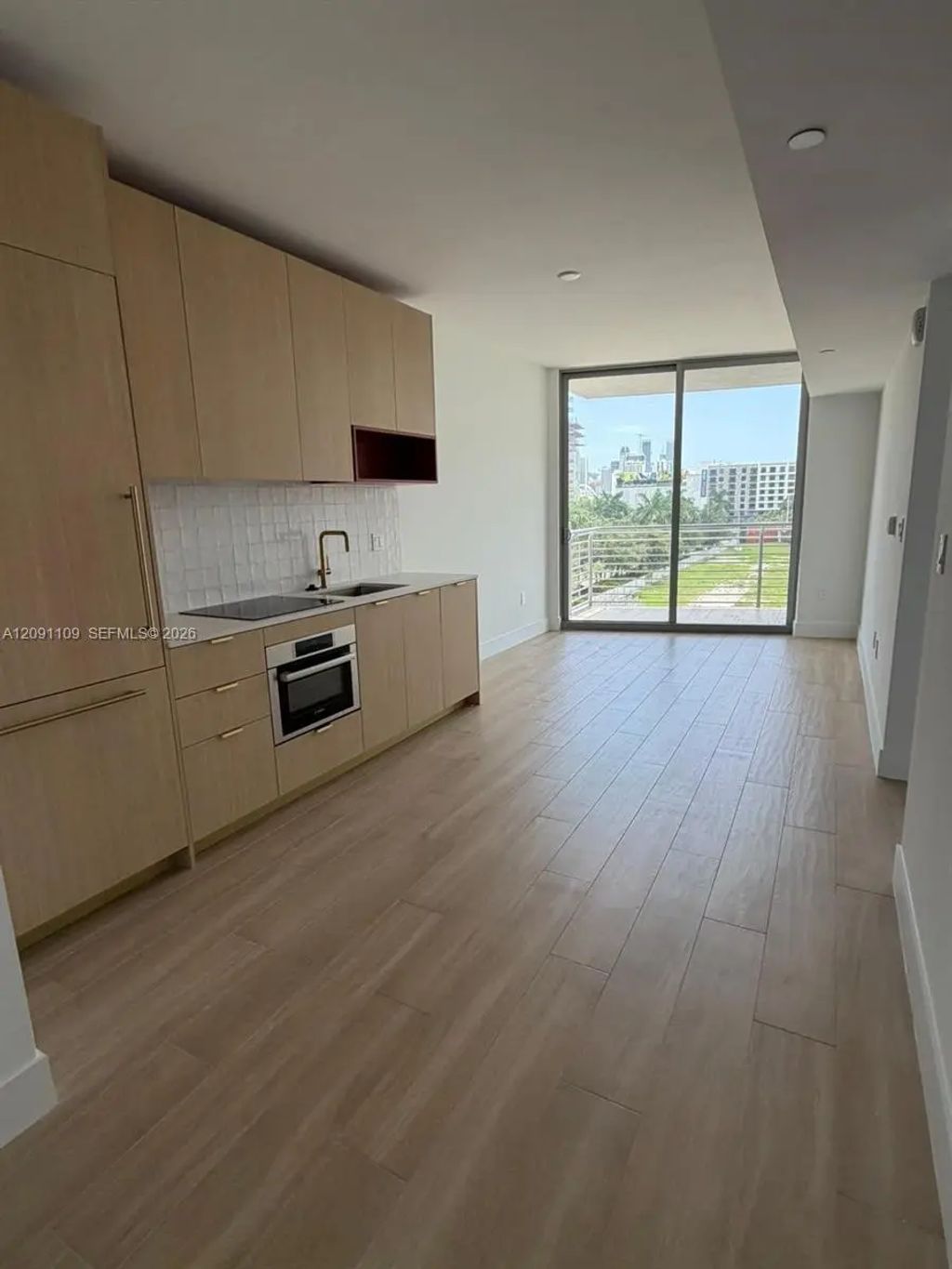 90 Ne 32nd Street #427, Miami