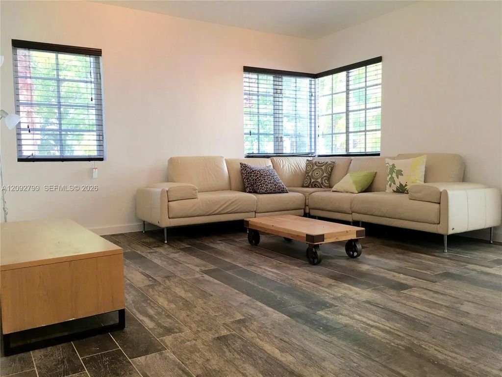 645 Michigan Avenue #c, Miami Beach