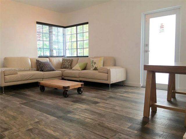 2 of 19 - 645 Michigan Avenue #c, Miami Beach, FL