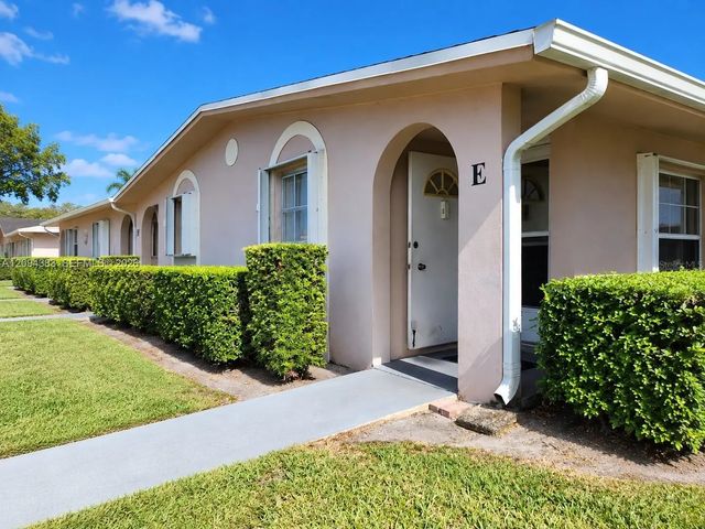 3 of 36 - 2784 E Dudley Drive #e, West Palm Beach, FL