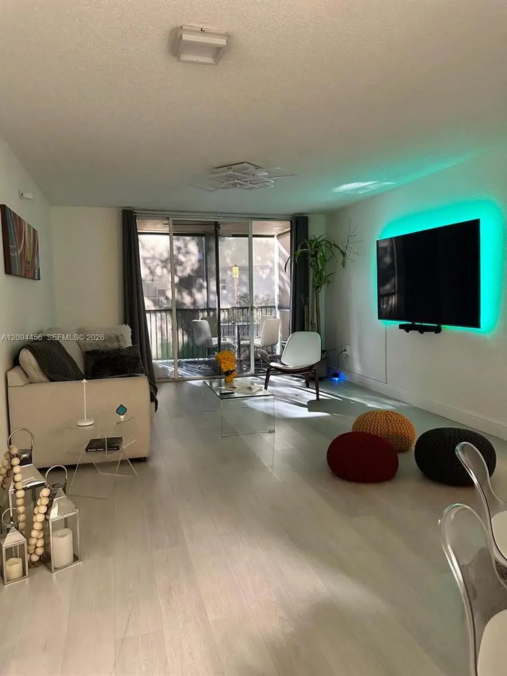 8323 Lake Drive #102, Doral
