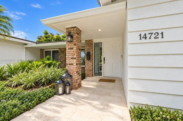 2 of 25 - 14721 Sw 84th Court, Palmetto Bay, FL
