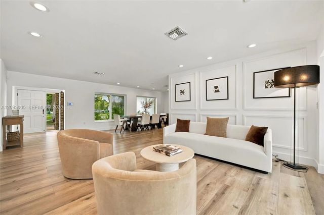 4 of 25 - 14721 Sw 84th Court, Palmetto Bay, FL