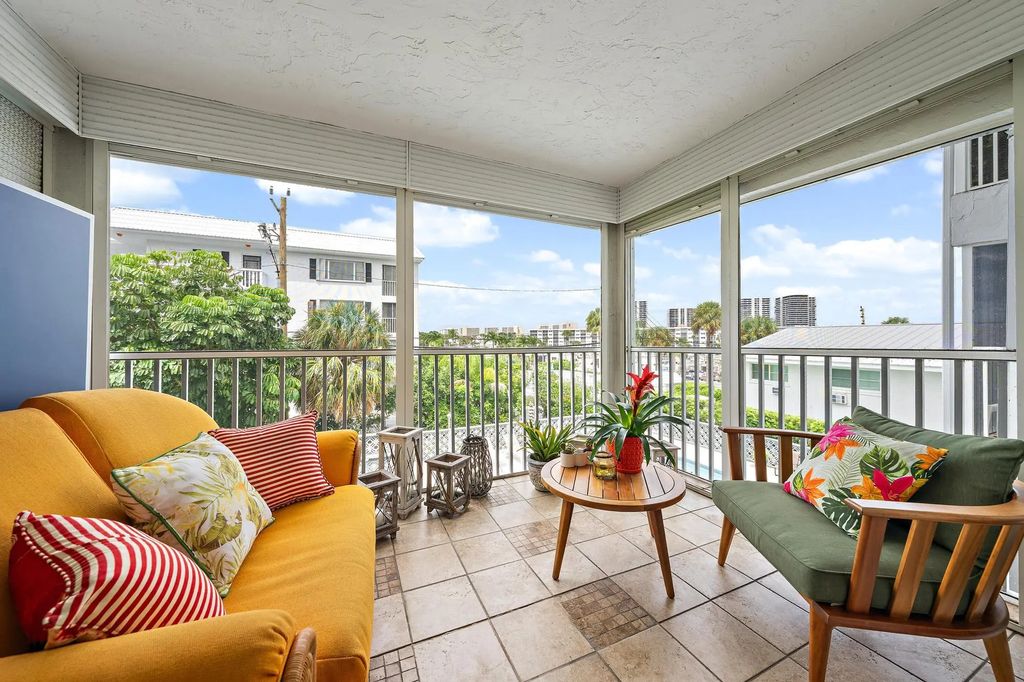 155 Yacht Club Drive #207, North Palm Beach