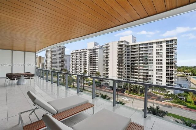 5 of 29 - 5775 Collins Avenue #705, Miami Beach, FL