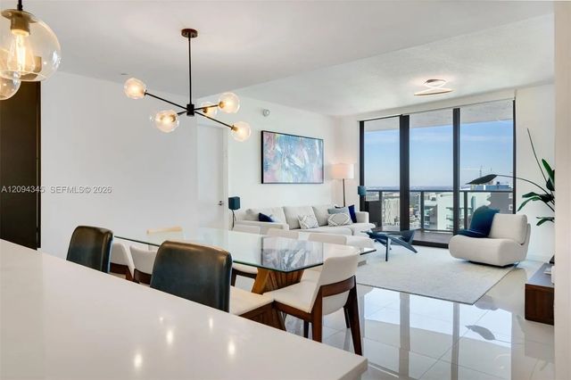 2 of 52 - 488 Ne 18th Street #4805, Miami, FL