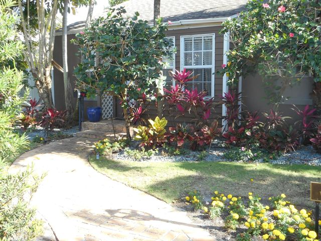 2 of 30 - 600 Westwood Road, West Palm Beach, FL