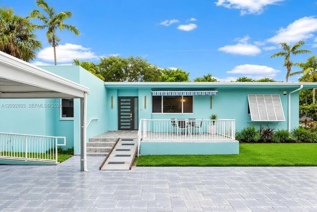 2 of 35 - 405 Ne 150th Street, Miami, FL