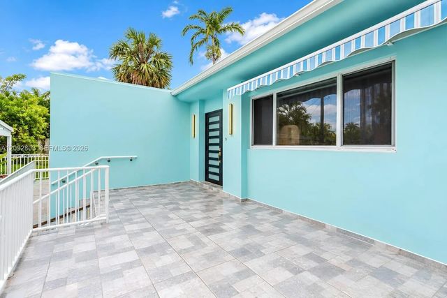 3 of 35 - 405 Ne 150th Street, Miami, FL