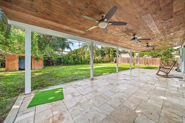4 of 30 - 1446 W Jennings Street, Lantana, FL