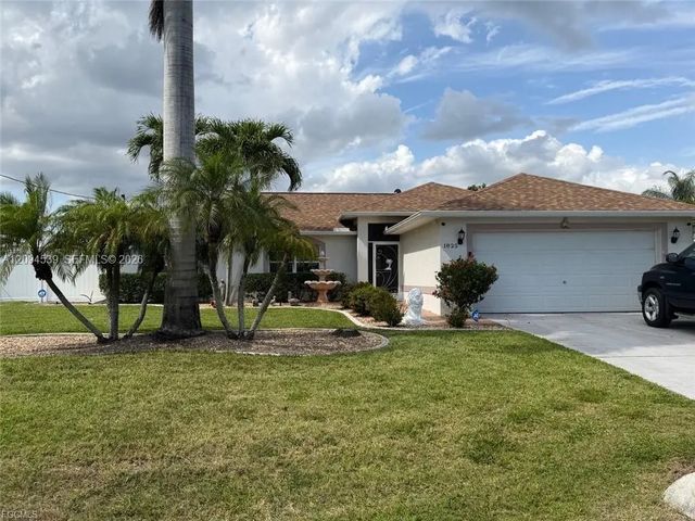 3 of 36 - 1825 Se 12th Terrace, Cape Coral, FL