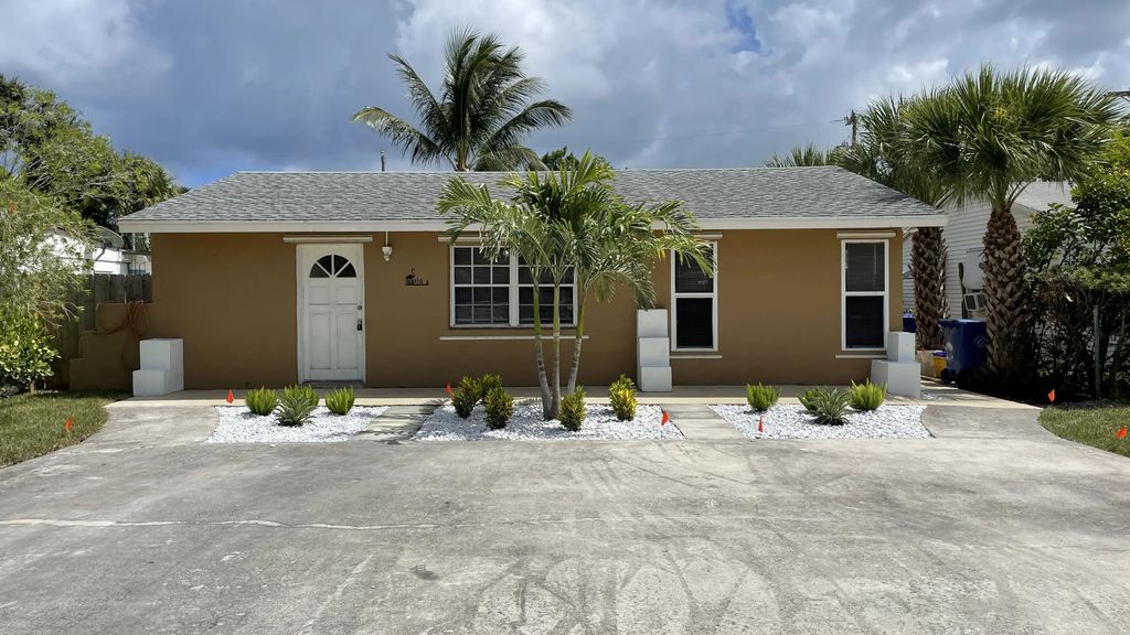 116 E Central Boulevard, Lantana