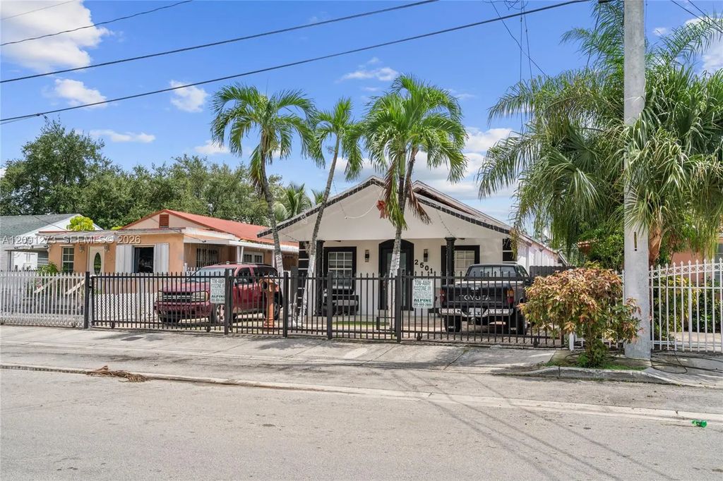 2501 Nw 23rd Avenue, Miami