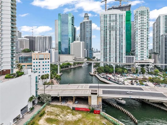 4 of 23 - 90 Sw 3rd Street #308, Miami, FL