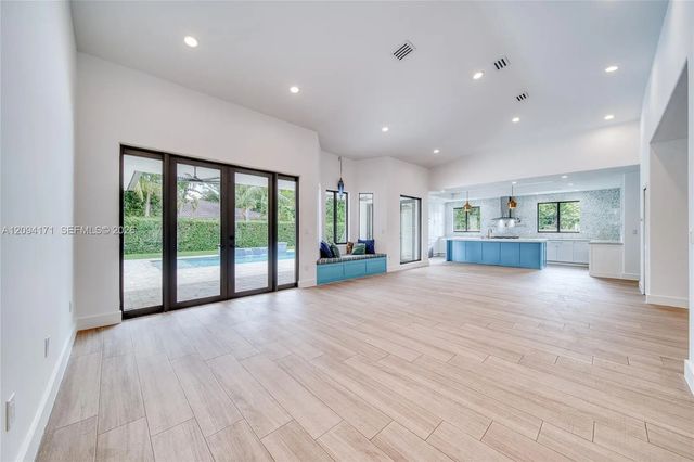 5 of 39 - 17265 Sw 92nd Court, Palmetto Bay, FL