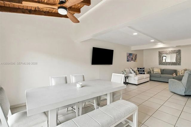 5 of 37 - 9670 Fontainebleau Boulevard #19, Miami, FL
