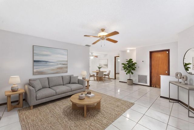 4 of 46 - 629 Sw Ray Avenue, Port St. Lucie, FL