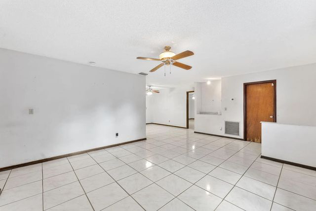 5 of 46 - 629 Sw Ray Avenue, Port St. Lucie, FL