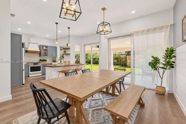 3 of 45 - 10600 Nw 54th Street, Doral, FL