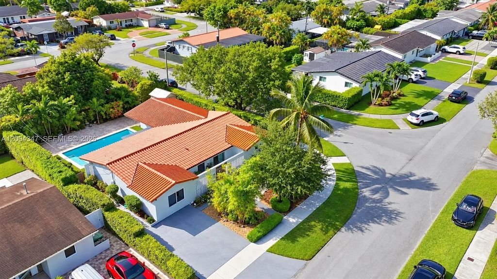 6000 Sw 94th Place, Miami