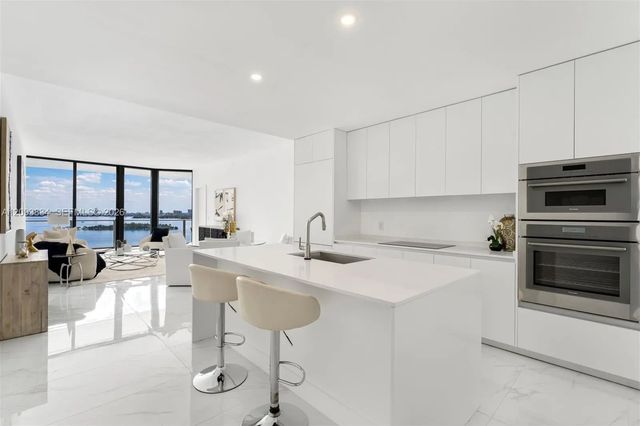 3 of 18 - 700 Ne 24th Street #1005, Miami, FL