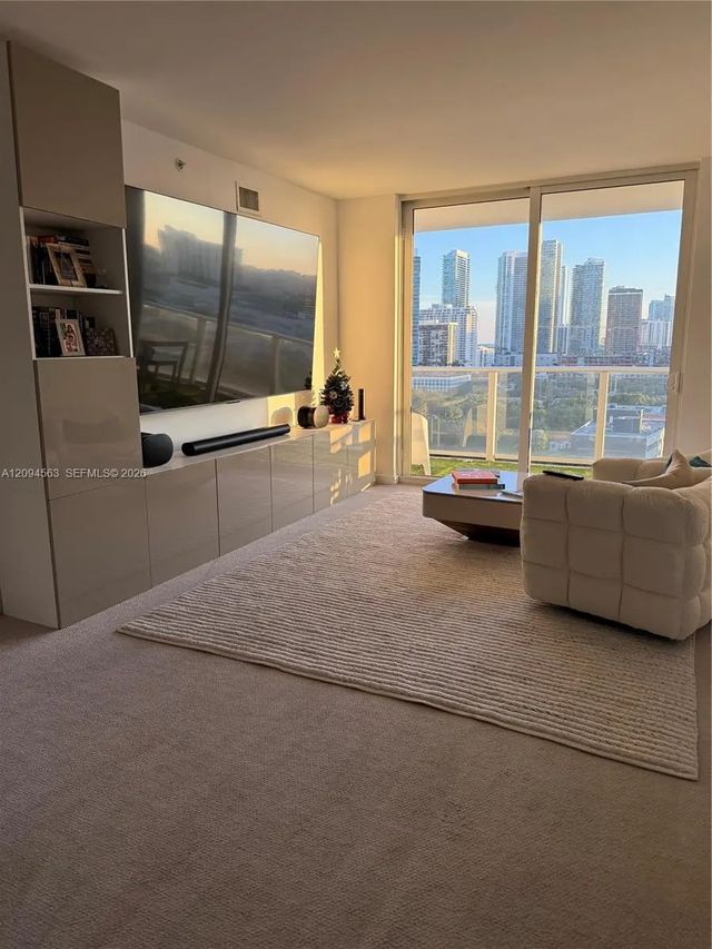 3 of 30 - 4250 Biscayne Boulevard #1618, Miami, FL