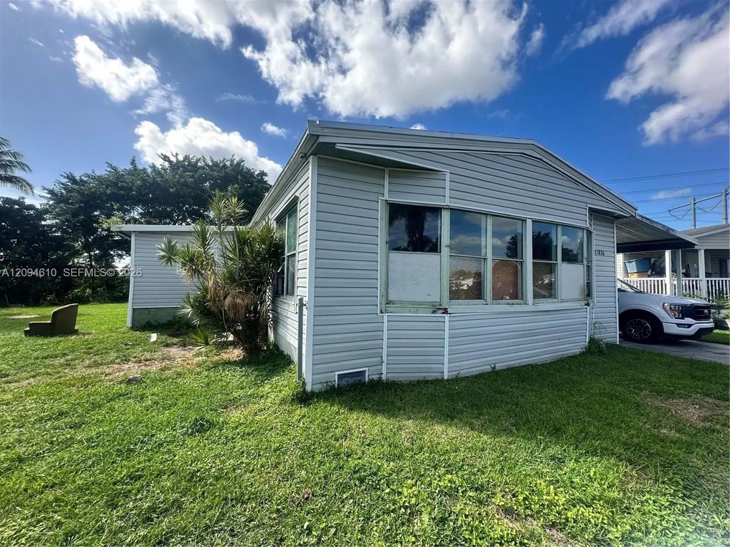 21870 Nw 1st Street #h, Pembroke Pines