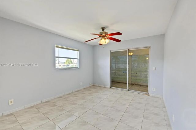 5 of 18 - 373 Monaco H #h, Delray Beach, FL