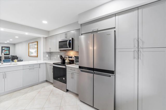 2 of 48 - 5749 Gemstone Court #ph401, Boynton Beach, FL