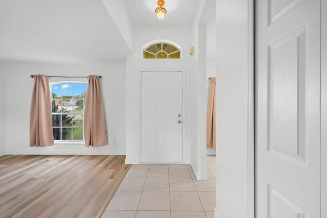 3 of 26 - 5323 Nw Perez Court, Port St. Lucie, FL